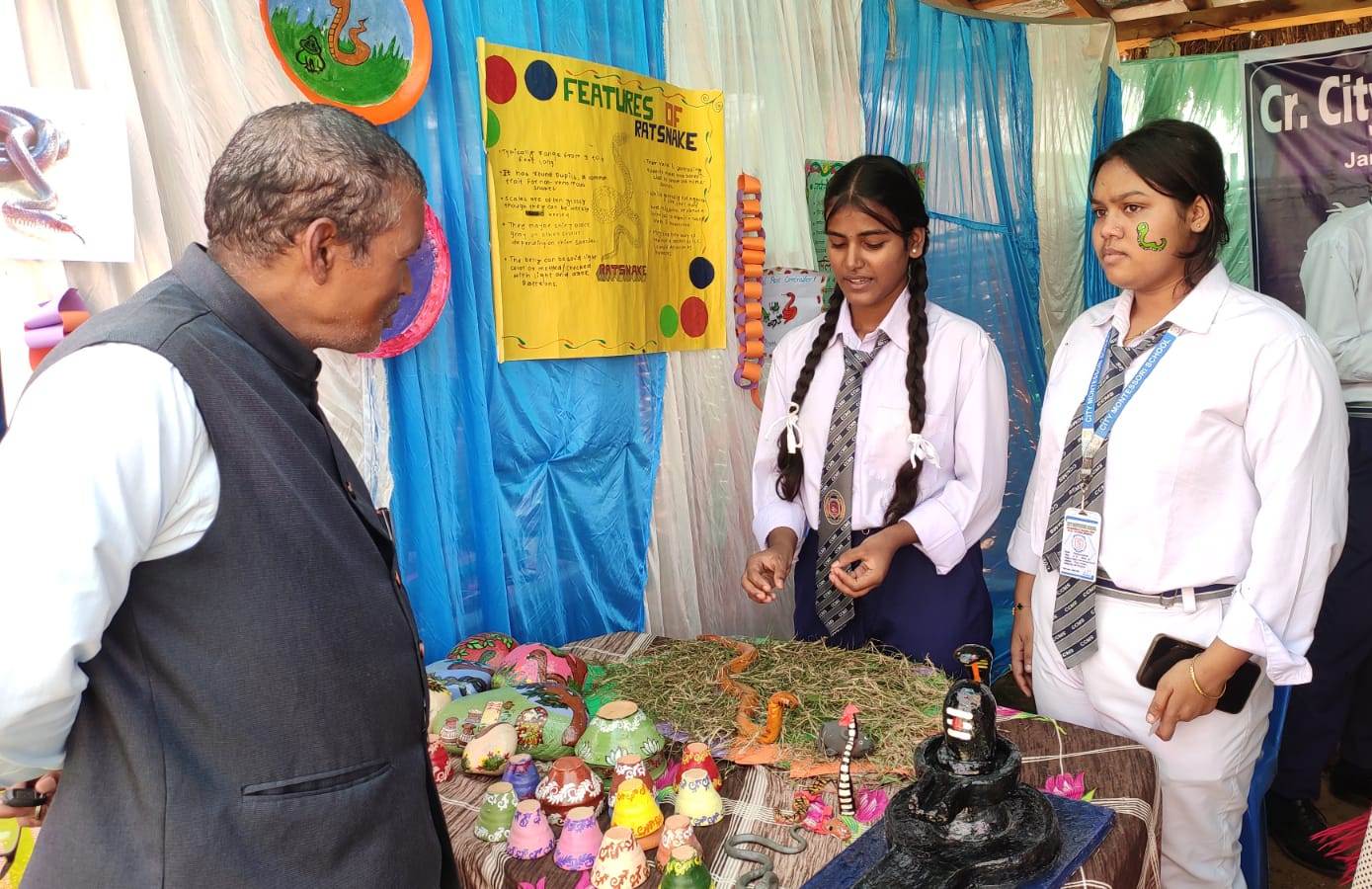 मानव–सर्पबीच सह–अस्तित्व प्रबद्र्धन गर्न धनुषामा दुई दिने सर्प महोत्सव सुरु